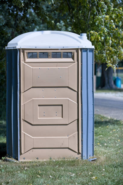 Best Portable toilet rental cost  in Fox Island, WA